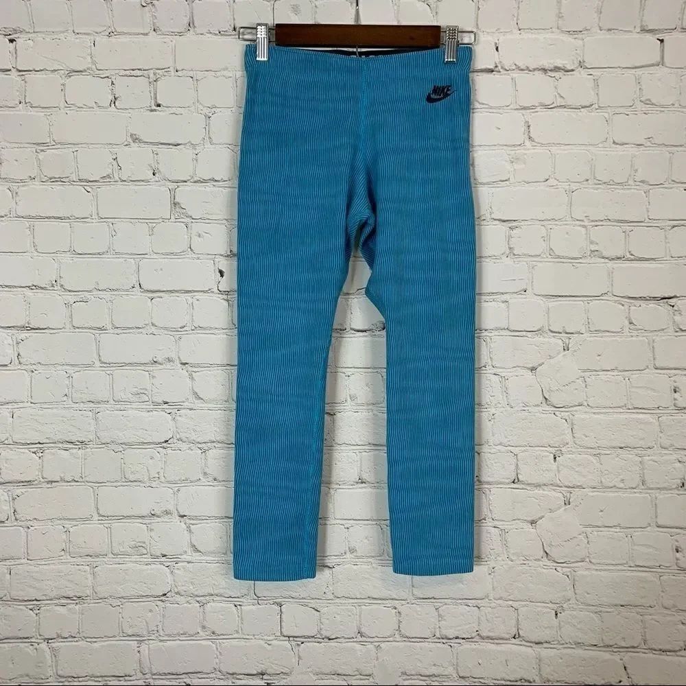 Nike Dri Fit Women's Running Leggings Size Small  Blue Pinstripe EUC
